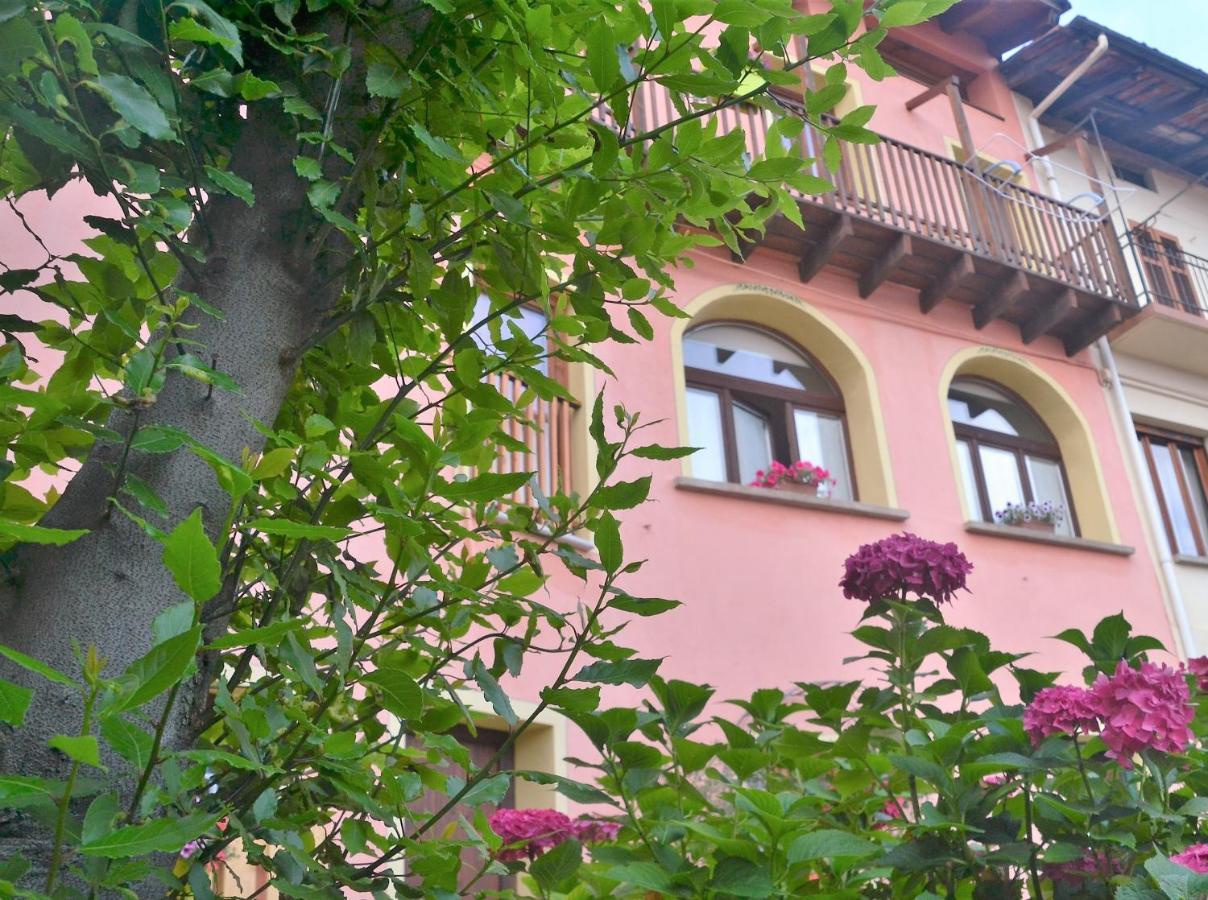 B&B Balcone Del Biellese Pettinengo Exterior photo